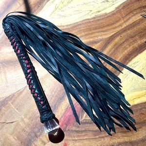 Custom made leather flogger